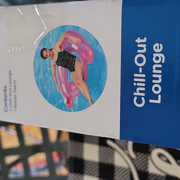 - Summer waves chill out lounge what I use at my pool fab size above green - Picture 5 of 10